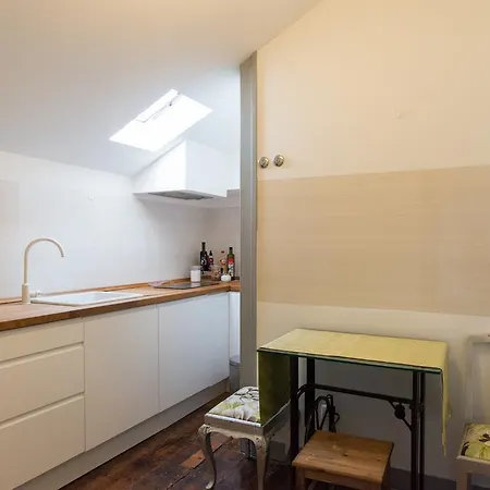 Feels Like Campo De Ourique Trendy Loft Lissabon