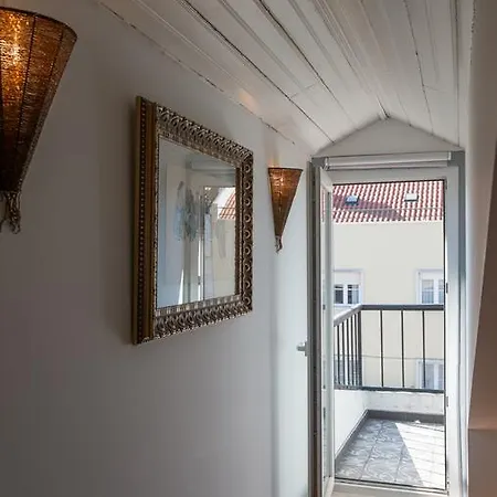 Apartment Feels Like Campo De Ourique Trendy Loft *